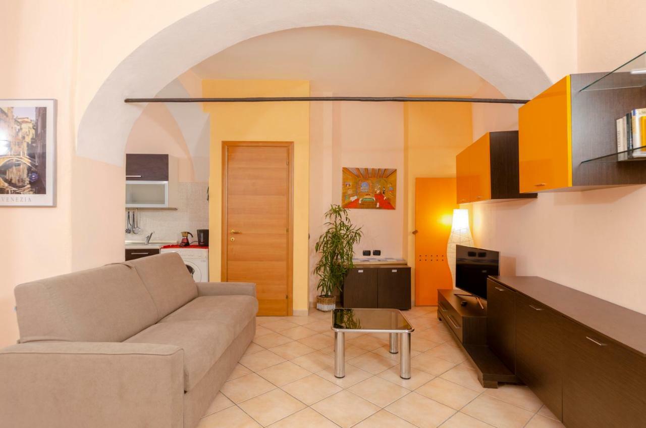Joivy Warm Family Apt Near Porto Antico Apartment Genoa Exterior photo